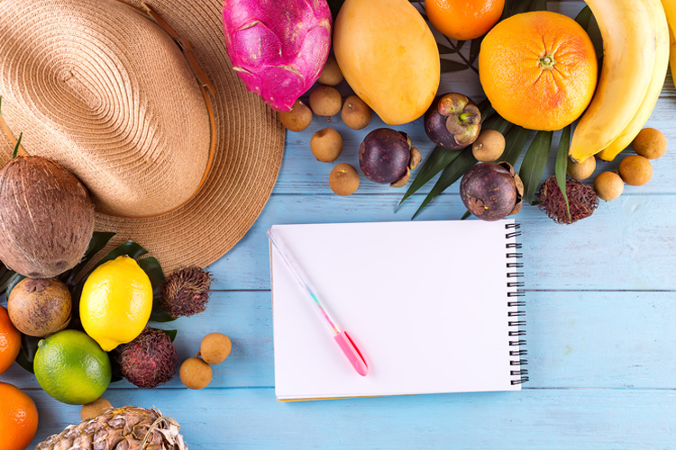 Maintain Your Diet Even While You Travel – Top 9 Dietician Recommended Tips for a Happy Travel